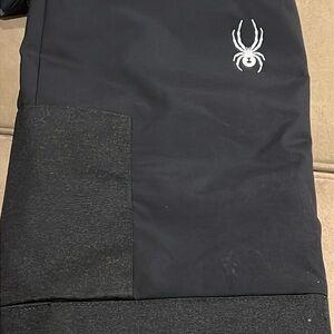 Youth Spider ski pants w/ removable bib straps.